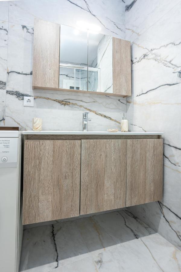Luxury Downtown Apartment E1 سالونيك المظهر الخارجي الصورة