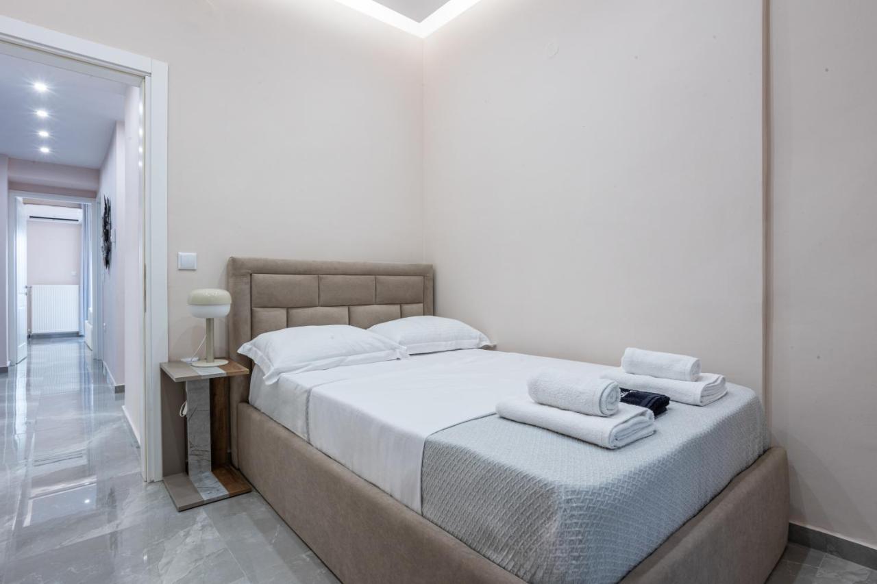 Luxury Downtown Apartment E1 سالونيك المظهر الخارجي الصورة