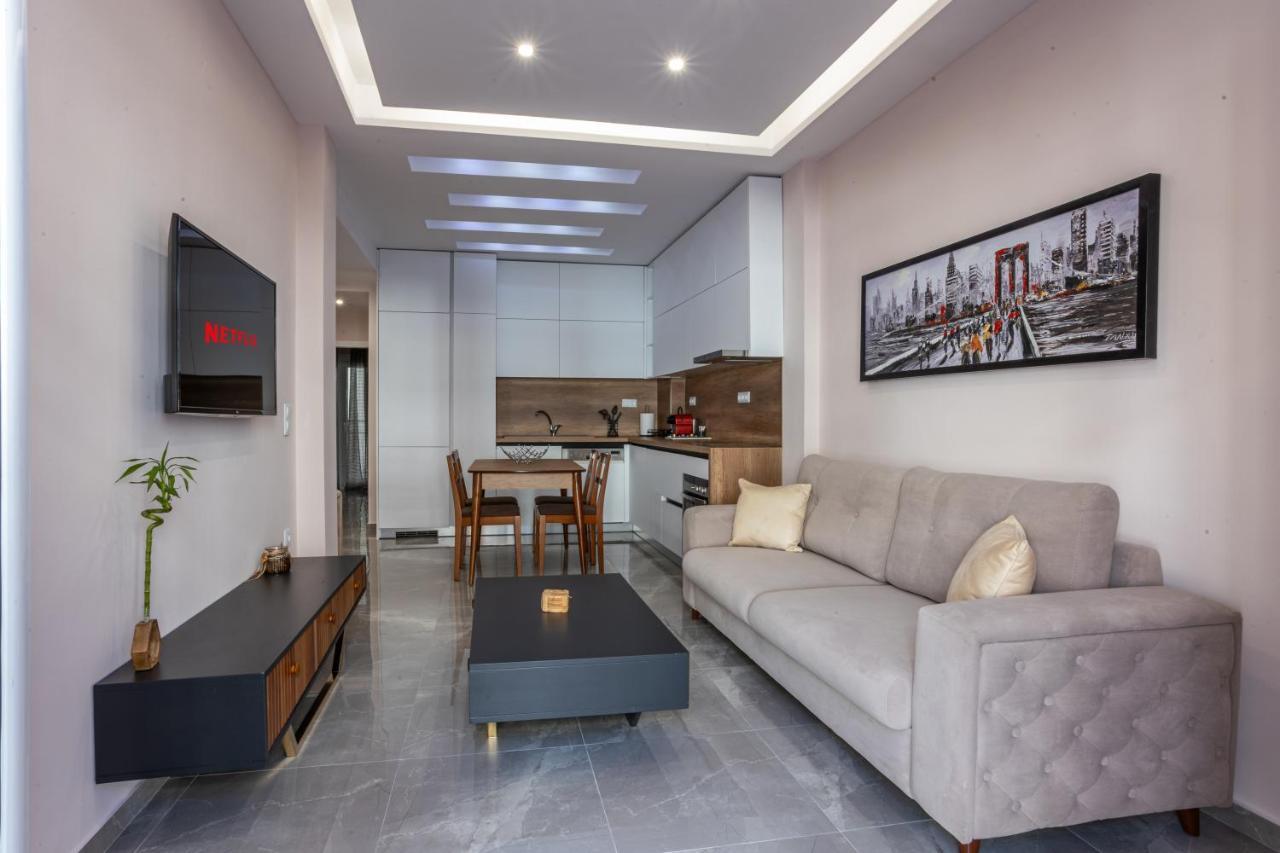 Luxury Downtown Apartment E1 سالونيك المظهر الخارجي الصورة