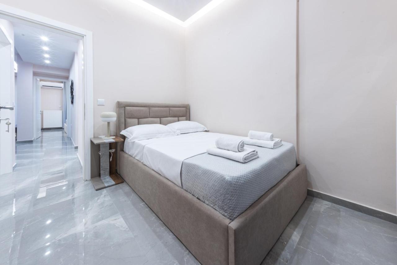 Luxury Downtown Apartment E1 سالونيك المظهر الخارجي الصورة